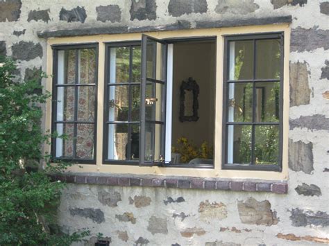 replacing windows in historic homes